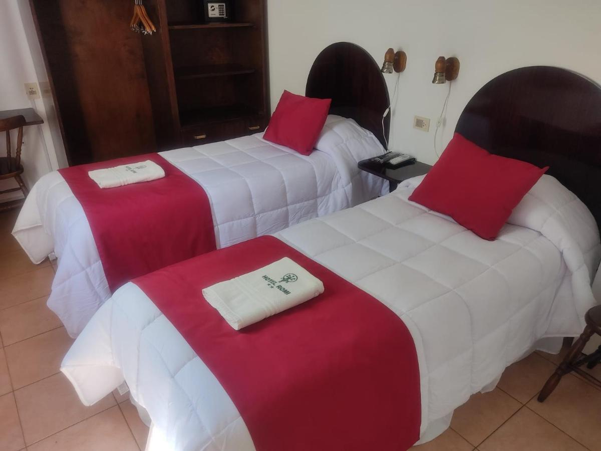 Hotel Romi Колония-дель-Сакраменто Экстерьер фото