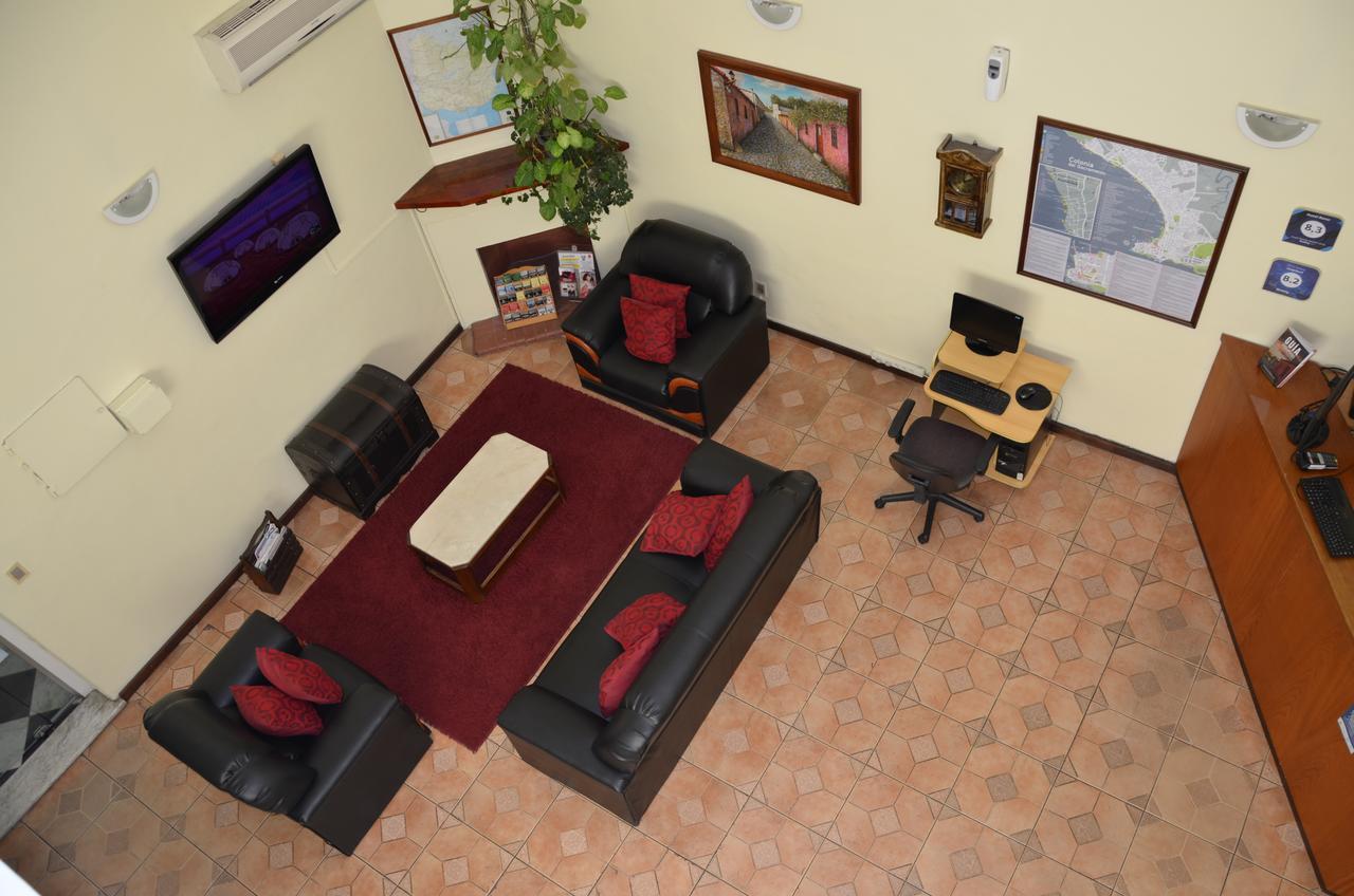 Hotel Romi Колония-дель-Сакраменто Экстерьер фото