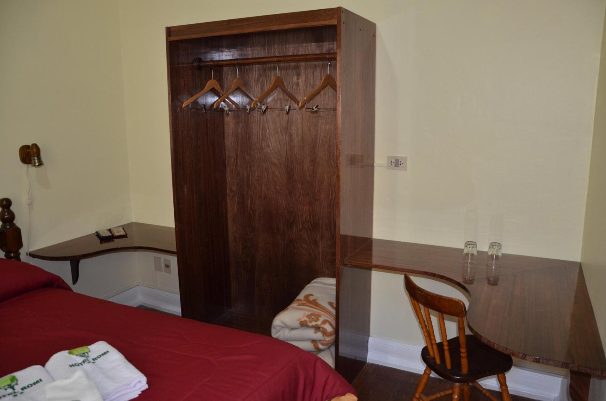 Hotel Romi Колония-дель-Сакраменто Экстерьер фото